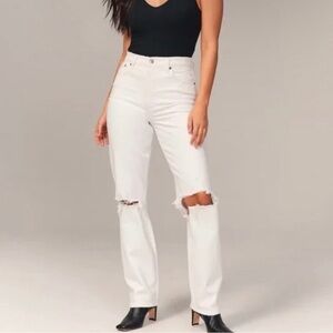 Abercrombie & Fitch Curve Love Ultra High Rise 90s Jeans White Straight Leg 29